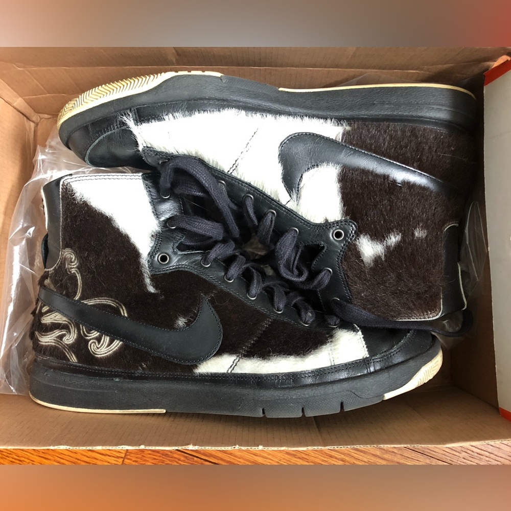 Nike Women's Blazer Mid Premium Mtr Black & White High-Top Sneakers Size 8.5